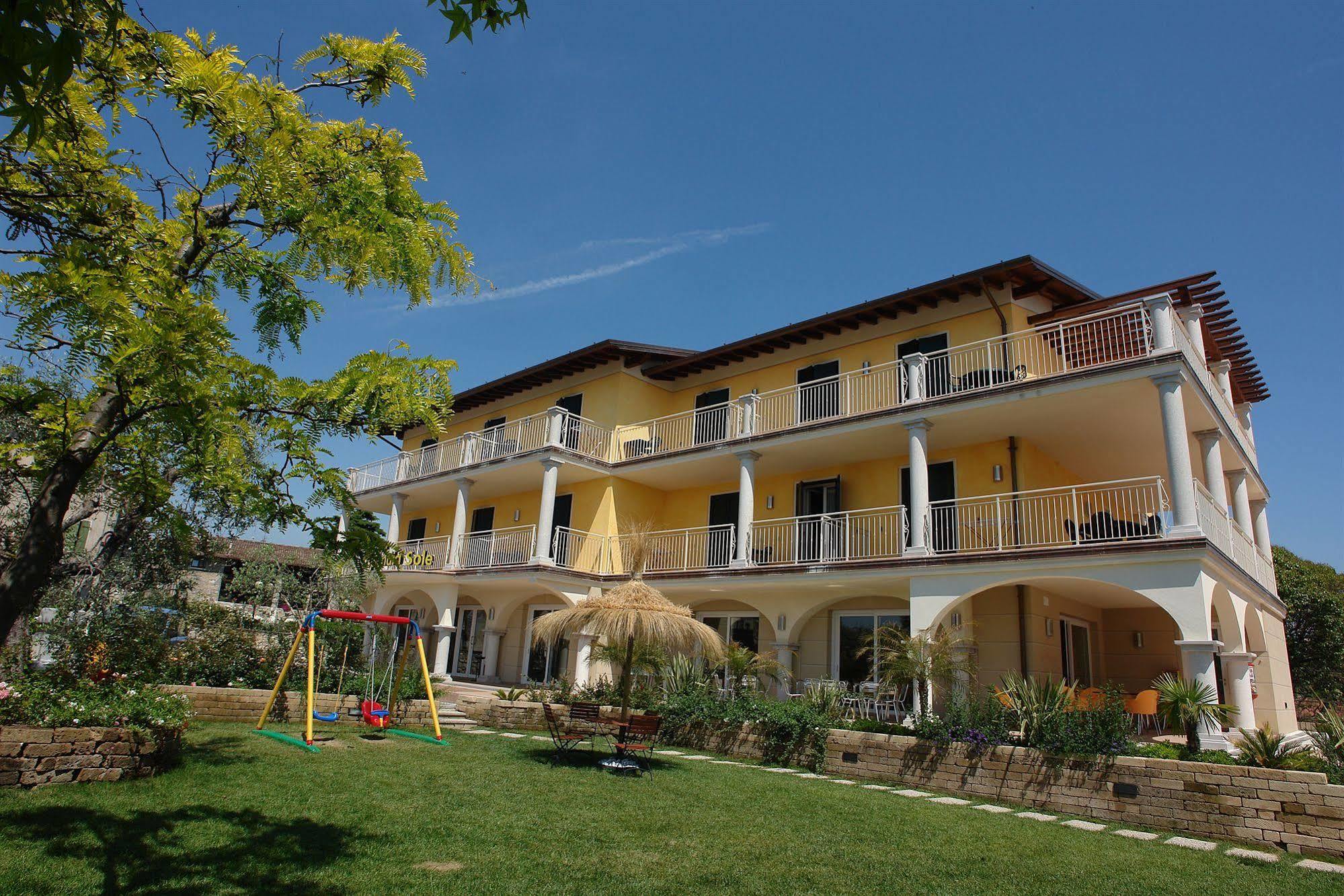 Spa Hotel Splendid Sole Manerba del Garda Kültér fotó