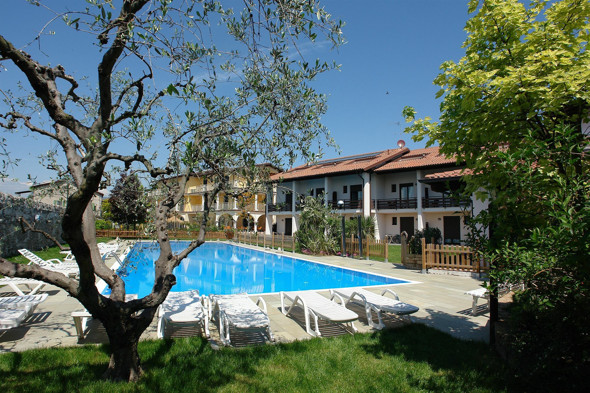 Spa Hotel Splendid Sole Manerba del Garda Kültér fotó